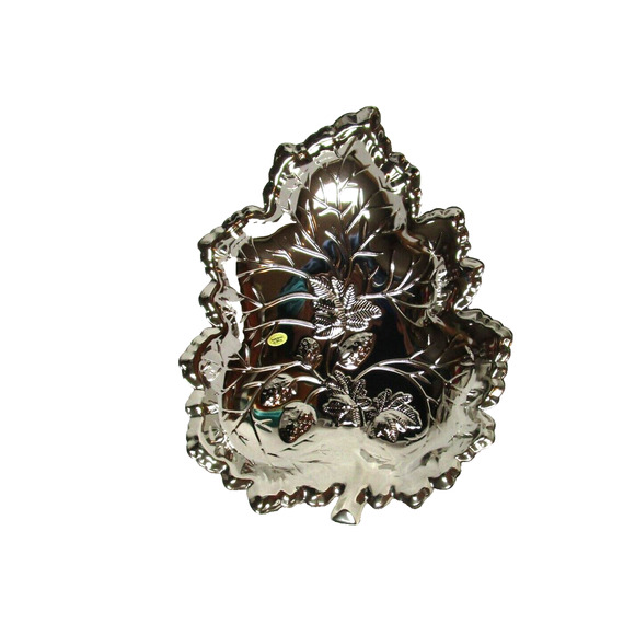 SterlingCraft Serving Platter Maple Leaf 11 Inches Silver and Nickel - Picture 2 of 2